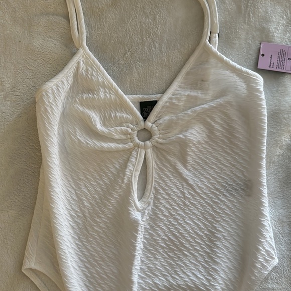 Wild fable bodysuit - Picture 2 of 6